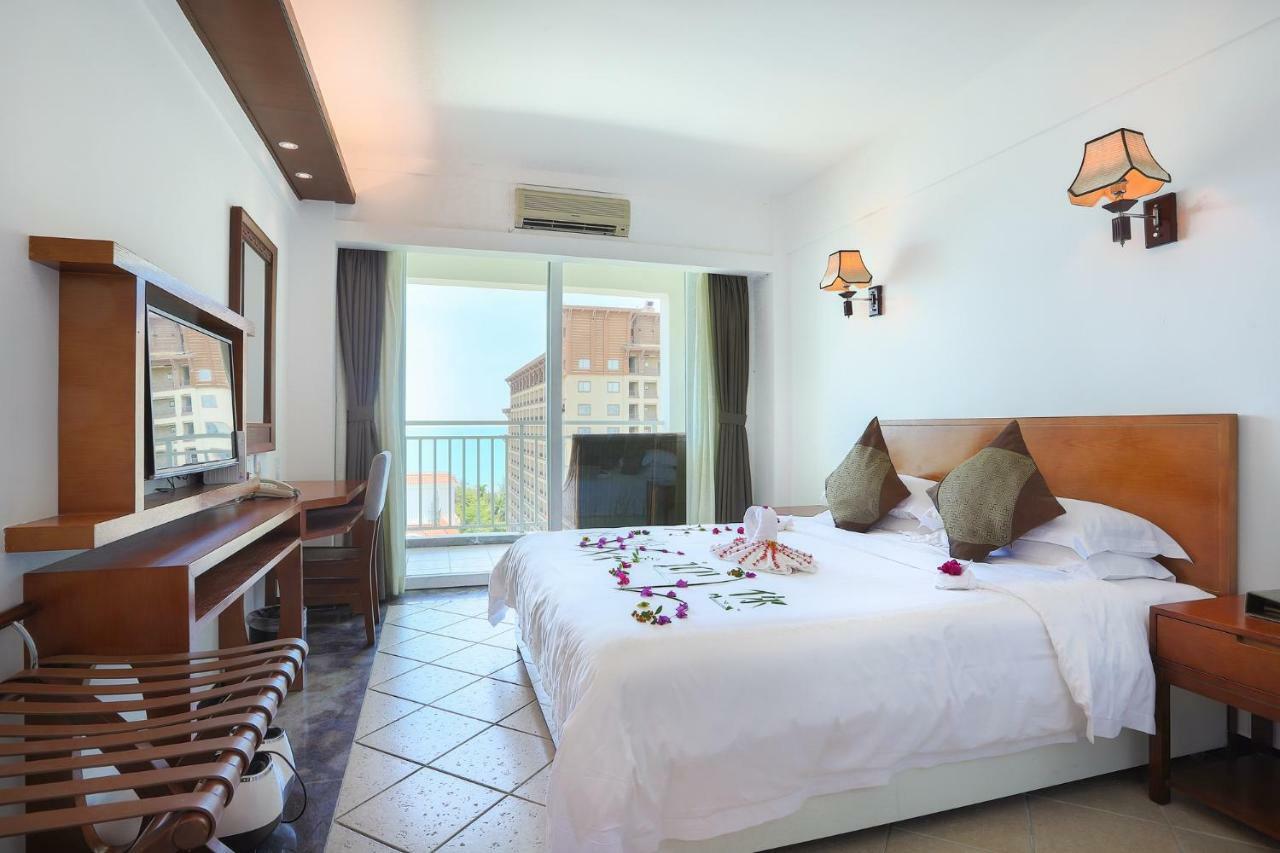 Rongjin Haiyue Hotel Sanya Exteriör bild