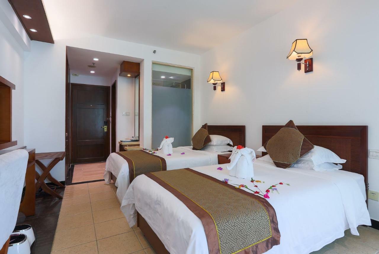 Rongjin Haiyue Hotel Sanya Exteriör bild